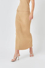 Ribbed Slit Maxi Skirt
